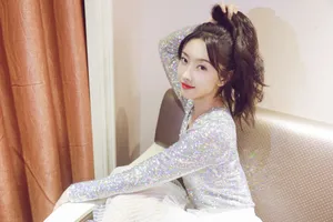 宣璐亮片纱裙性感写真图片_8