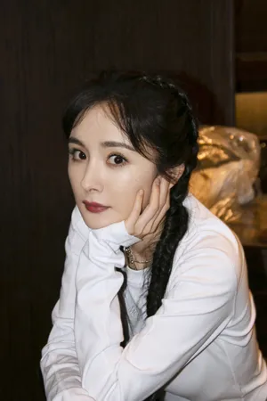 杨幂性感甜美写真图片_6