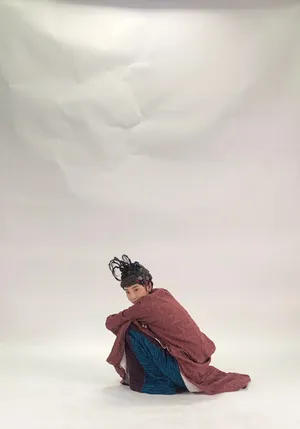 王紫璇小神婆定妆照图片