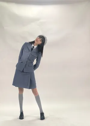 王紫璇小神婆定妆照图片_12