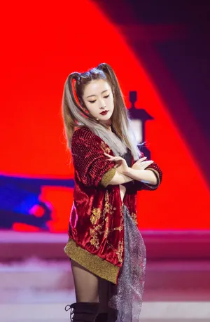 白冰《乘风破浪的姐姐》第七期剧照图片_3