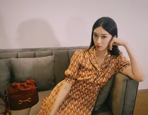 刘令姿优雅白皙写真图片第8张