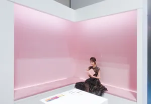 吴谨言性感黑裙写真图片