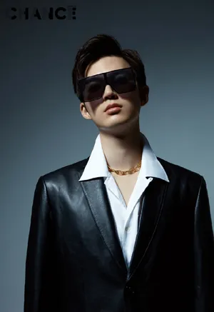 董力清爽帅气写真图片_10