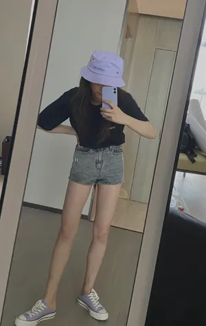 戚砚笛清秀甜美写真图片