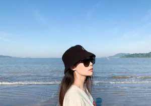 穆乐恩清新甜美旅拍图片_2