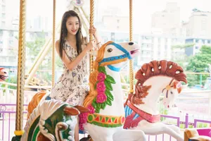 关晓彤清新甜美梁爽剧照图片
