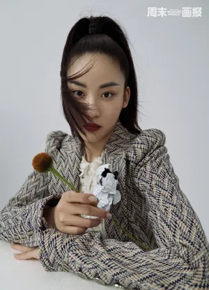 孙芮女团造型时髦写真图片_4