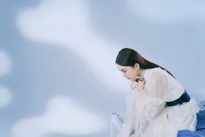古力娜扎薄纱白裙性感写真图片_2