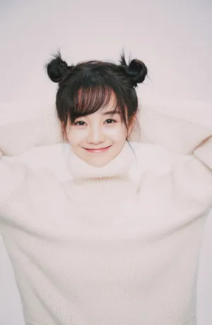 胡意旋甜美可爱写真图片_5