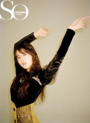 赵露思性感妩媚写真图片_5