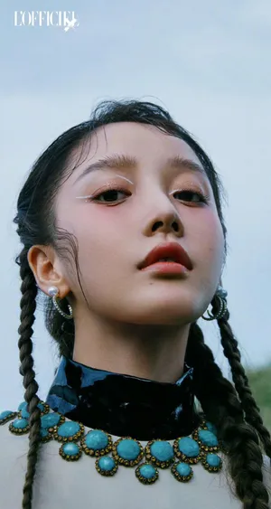 姜贞羽电子刊首封性感图片写真_1