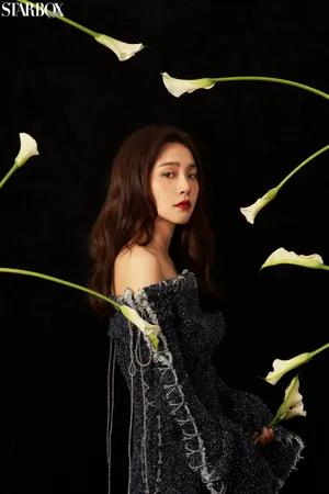 张佳宁小雀斑妆写真图片_4