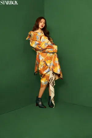 张佳宁小雀斑妆写真图片_8