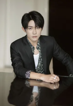 易烊千玺FIRST青年电影展写真图片第3张