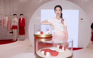 杨采钰清新甜美写真图片_5