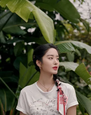 杨采钰清新甜美写真图片_7