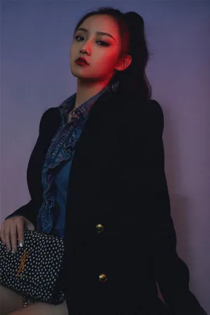 吴佳怡酷飒个性写真图片_7