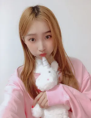 美女明星高颖浠俏皮生活照图片_1