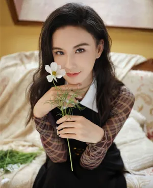 莫小奇性感妩媚写真图片_6