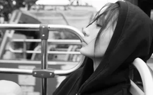 刘力菲清新甜美写真图片第8张