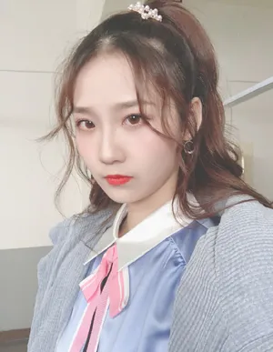 刘力菲清新甜美自拍图片_4