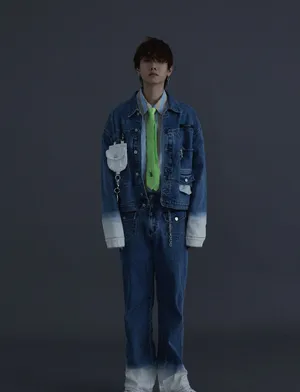 汪苏泷时尚帅气写真图片_6