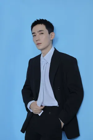 朱一龙LV春夏21男装秀帅气图片_3
