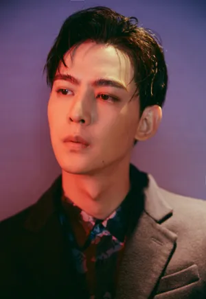 唐晓天LV春夏21男装秀帅气图片
