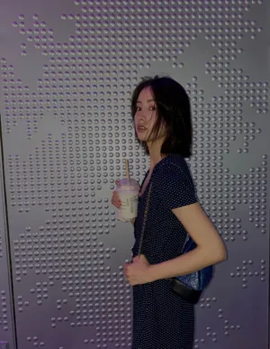 毛晓慧清新俏皮私服图片_1