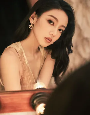 何瑞贤粉色系酷美性感写真图片_3