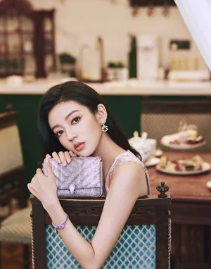 何瑞贤粉色系酷美性感写真图片_5