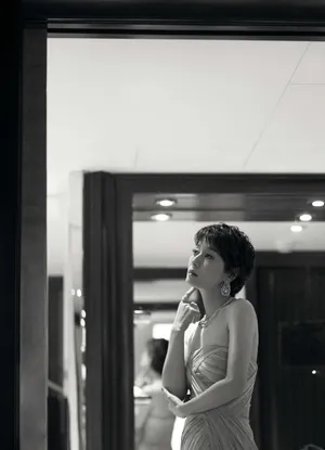 马伊琍温婉如玉气质性感写真_2