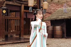 袁冰妍《琉璃》唯美剧照图片_2