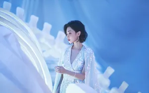 万茜海洋风造型唯美写真图片_6