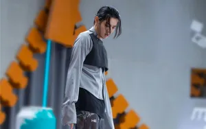 吴亦凡《潮玩人类在哪里》长发帅气图片_6