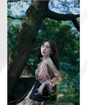 张含韵森系治愈写真图片_2