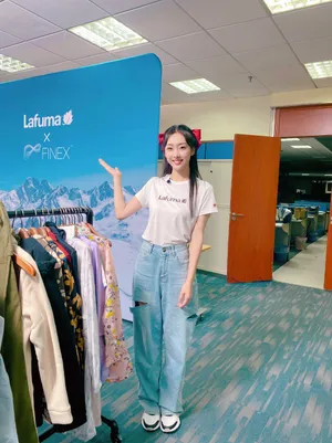 宣璐俏皮休闲私服图片