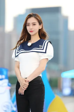 angelababy《奔跑吧》水手服造型图片_6