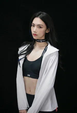 曾可妮迷人魅力性感写真图片