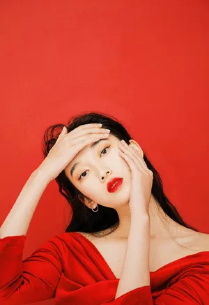 刘令姿清冷气质性感写真图片