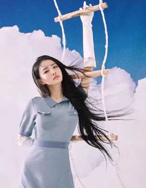 徐璐雀斑妆时尚性感写真_6