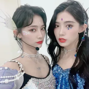 许佳琪唯美水中舞蹈服装图片_4