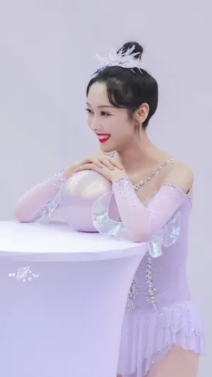 宣璐体操服性感甜美写真图片_2