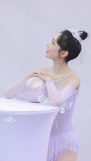 宣璐体操服性感甜美写真图片_4