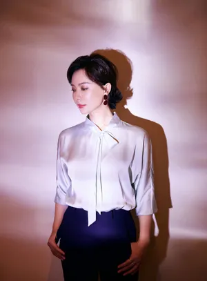 陈数气质优雅写真图片_1