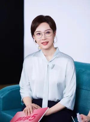 陈数气质优雅写真图片