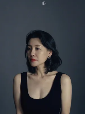刘琳性感妩媚写真大片