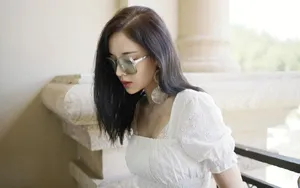 古力娜扎热裤美腿性感私服图片_3