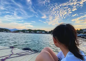 张钰琪超美风景合照图片_2